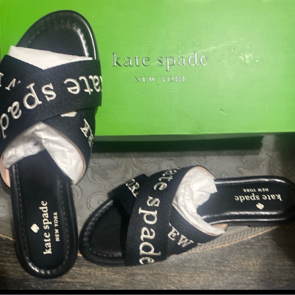 Kate Spade Black Sandals Sleek Design